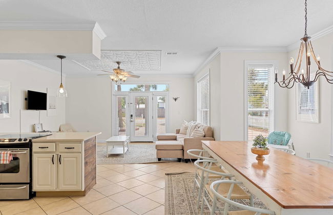 Seacrest by Avantstay 8 BDR Home in Destin w/ Pool! - Foto 15