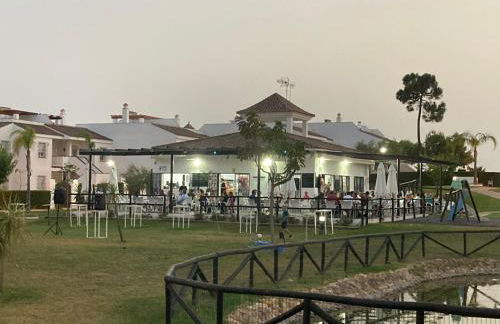 La Hacienda Golf Islantilla CALEFACCIÓN Y WIFI -SOLO FAMILIAS Y PAREJAS- - Foto 17