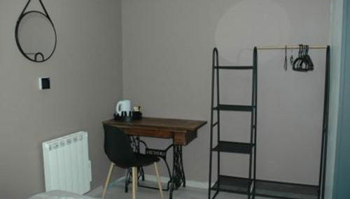 Gîte cosy près du Mans avec jardin, piscine et parking, idéal pour 4 pers. - FR-1-410-388 - Foto 2