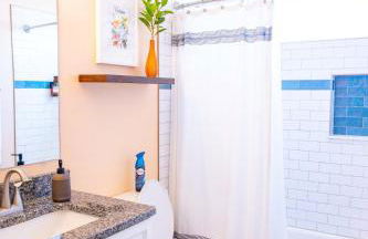 The Botanical Suite Newly Built Upscale Central - Photo 29