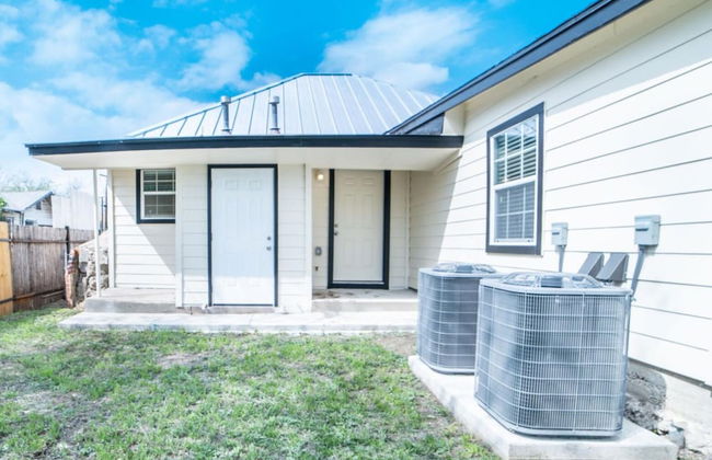 Fascinating 1BR 1 BA Near Festive DT and Riverwalk - Foto 22