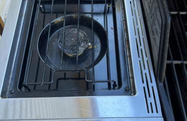 Spacious and tranquil 5br house in charming East Stroudsburg w game room, pets allowed - Foto 23