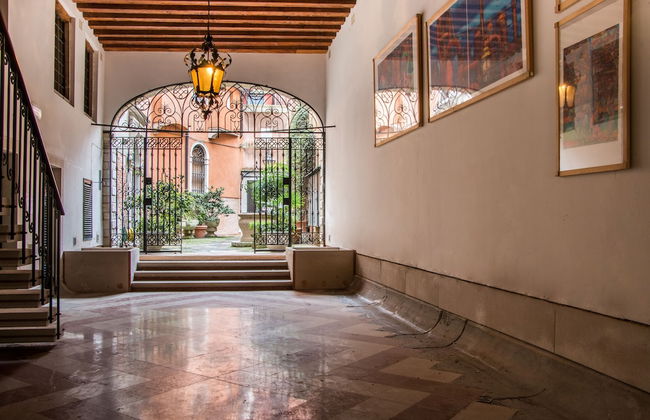 La Fenice Theatre Exclusive Flat - Foto 22