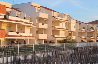 Tahiti Beach, T2 à la mer, piscine, terrasse et parking - Foto 45