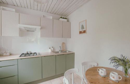 Leśne zacisze - dom z kominkiem i balią - Foto 18