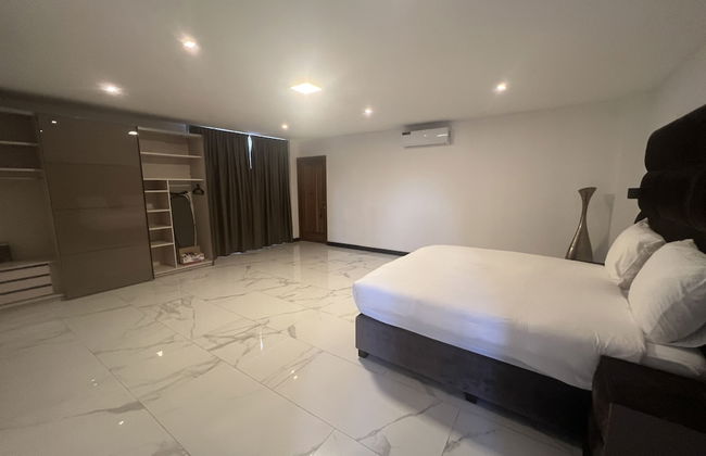 Empire Villa Paramaribo Noord 1 - Foto 1