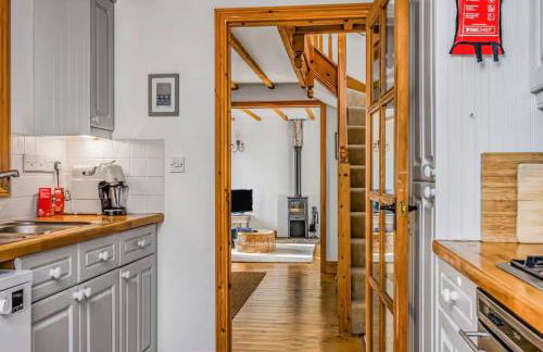 Charming Family Stables Conversion - Pass the Keys - Foto 13