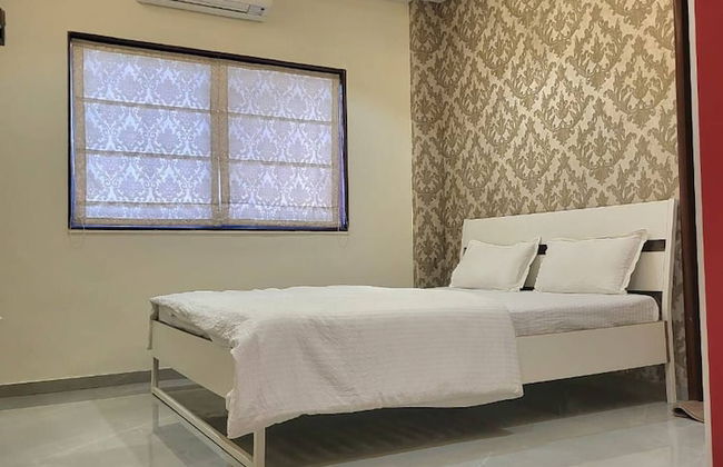 Misty Palace Lonavala - Foto 2