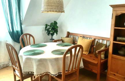 Gelbe Koffer - Vintage Maisonette Neunkirchen - 2 SZ - Self-Check-in - Balkon - Parkplatz - 1 km zum Zentrum - bis 4 Pers - Foto 22