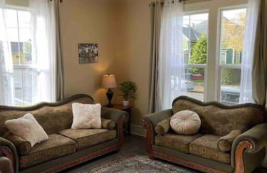 Blue Mist Victorian, 5 Bedroom 2 bath Gem - Foto 7