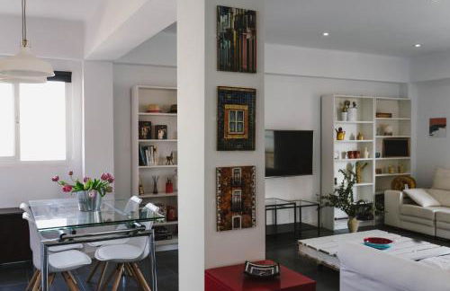 2BR Apartment with Free Parking in Almería City Center - Air Conditioning - Foto 8