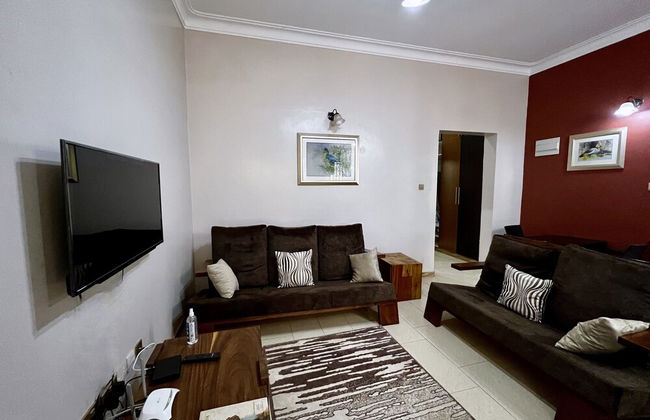 Malachite Apartments - Photo 9