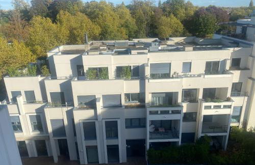 CityCosy Orangerie Strasbourg Superbe 2 pieces calme face au Parc l'Orangerie, parking souterrain privatif, Wi-Fi & Netflix inclus - Foto 2