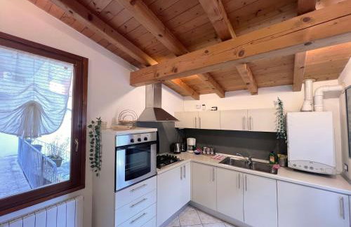 Casa Fornico 2, vista lago e patio - Foto 16