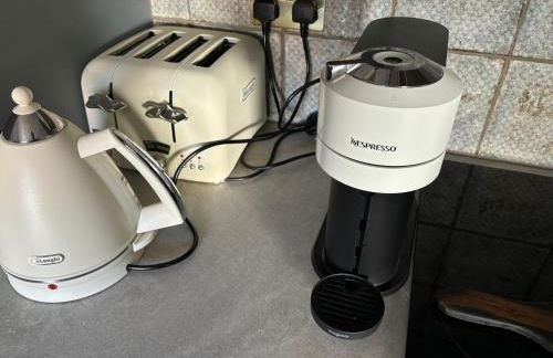 Royal Oak Retreat 2-bed - Sleeps 6 & Pet Friendly - Photo 25