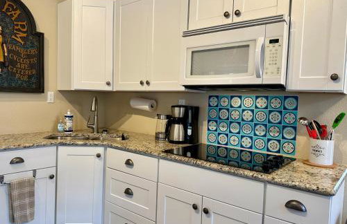 Hilltop Bunkhouse, Historic Silver Spur Dance Hall - Foto 6