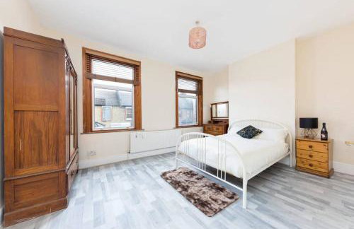 Cozy 4 bedroom home in Hackney, London - Foto 22