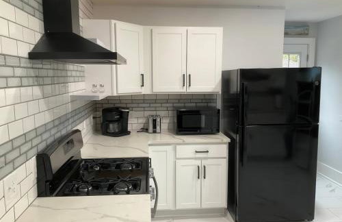 Cozy Coastal Retreat N Lake Ontario Sleeps 8 - Foto 15