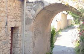 LA GARDE ADHEMAR, L'escalier Médiéval - Foto 43