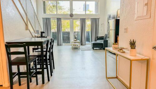 Beautiful Loft in Little Italy SD with Parking - Foto 2