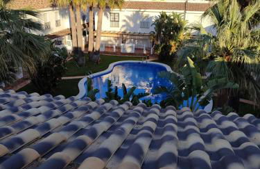 Adosado con piscina - Foto 2