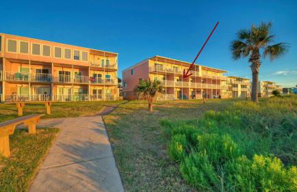 Oceanfront Condo w/ Private Balcony Pool + Tennis Bubbly Blew by Avantstay - Foto 66