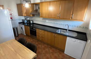 Parra Home Holidays - Close to Galé Beach - Foto 3