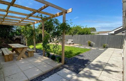 Cosy bungalow in countryside village near coast - Foto 1