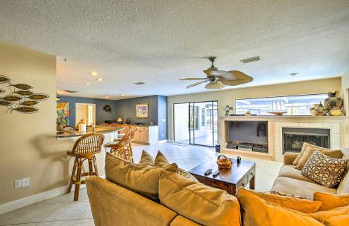 Solar-Heated Pool! Tropical Apollo Beach Hideaway - Foto 4