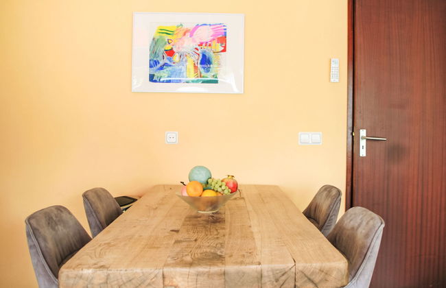 2 bedroom Apartment in Wissenkerke with garden - Photo 4