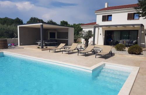 Villa Caprice - Krk - Foto 1