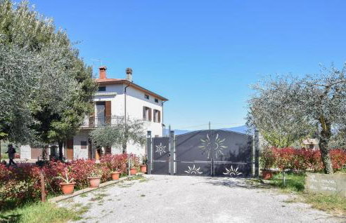 Awesome Home In Marciano Della Chiana - Photo 43