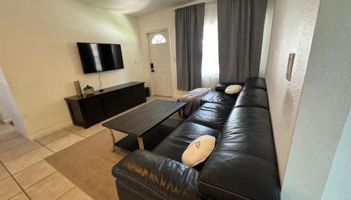 Fort Lauderdale Gem Private Yard and Patio - Foto 5