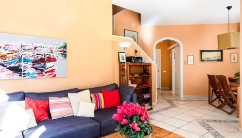 Villa Familiar c/Piscina + Wifi y Parking Gratis by Sunset Rentals (Bonmont) - Foto 4