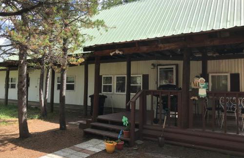 Grandma's Home in the Woods. Yellowstone - Foto 6