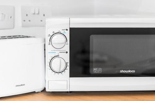 Modern 2 Bed Apartment - Parking - Smart TV - Fast Wi-Fi 27CR - Foto 22