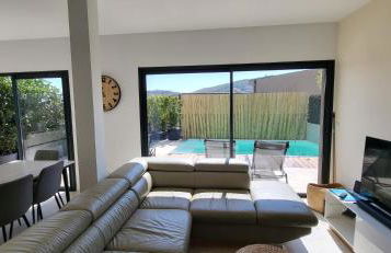 Villa Moderne de Standing avec Piscine Privée à 400m de la Plage - 4 Chambres - Foto 37