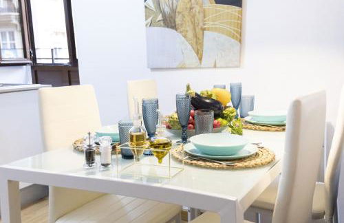 SingularStays Valencia Center - Photo 77