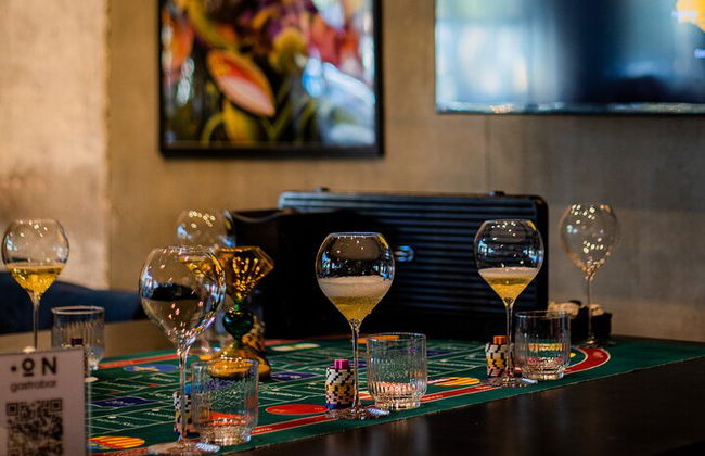 Casino de vinos privado con cata de vinos a ciegas - Foto 6