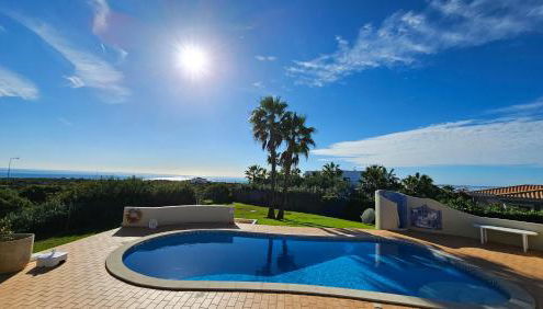 Villa with beautiful see views & spacious garden - Foto 5