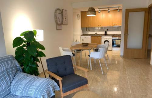 Acogedor apartamento con piscina en Vilafortuny, Cambrils - Photo 5
