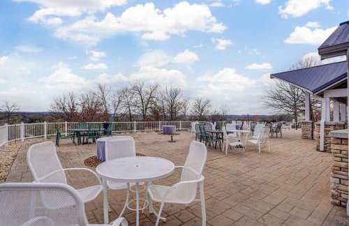 Retreat @ the Hills w/ Pets and Game Room - Foto 11