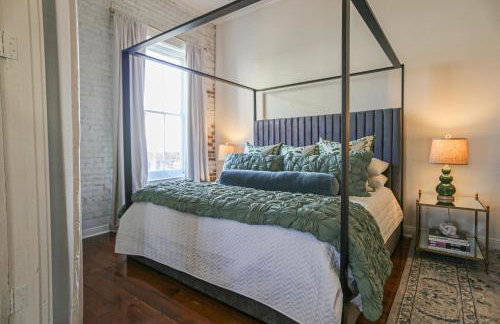 Paradise Loft, 3 Bedroom King Beds, Heart of Downtown, Full Kitchen & Wet Bar, Streaming TV - Foto 7