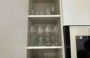 Cozy Home near O HARE fast internet 6 cars parking space - Foto 44