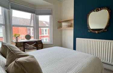 2025 Award Winner Liverpool Strawberry House - 3 Bedrooms - Foto 30