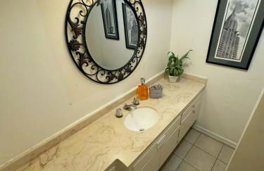 Bargain Beverly Hills 3 Bedroom in great area 5 minutes to Rodeo Drive - Foto 9