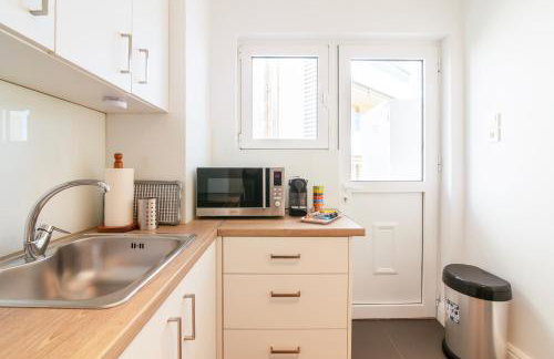 Sun & Sea Suite, Kavouri - Photo 18