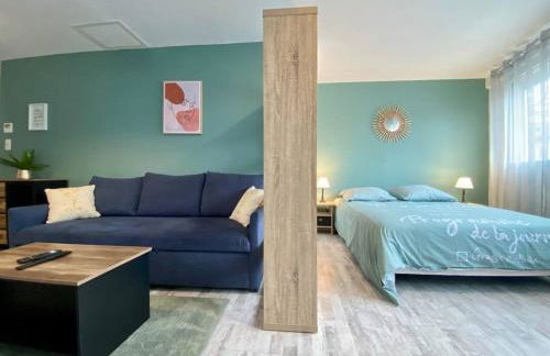 L'Appartement Jebari - Esprit loft Carcassonne proche cité médiéval et aéroport - Foto 3