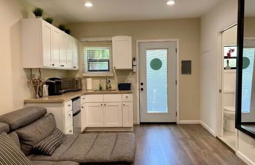 Guest suite near La Cienega Park Beverly Hills next to LACMA La Brea Tar Pits Peterson Museum and Academy Awards Museum - Foto 11