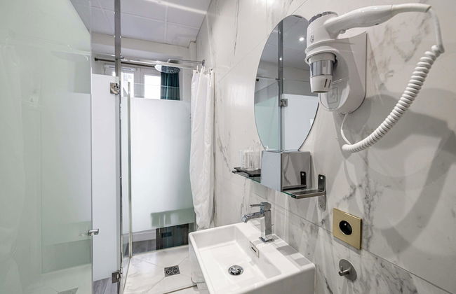 Hotel Avaton - Deluxe Bedroom - Cannes Palais - Foto 4